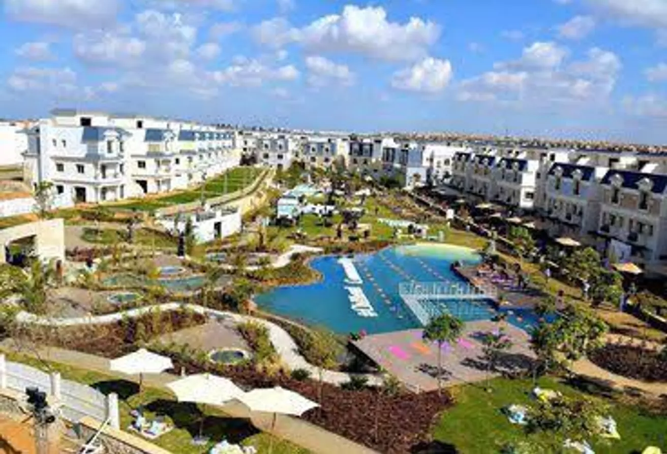villa 289 m at Chillout park prime location