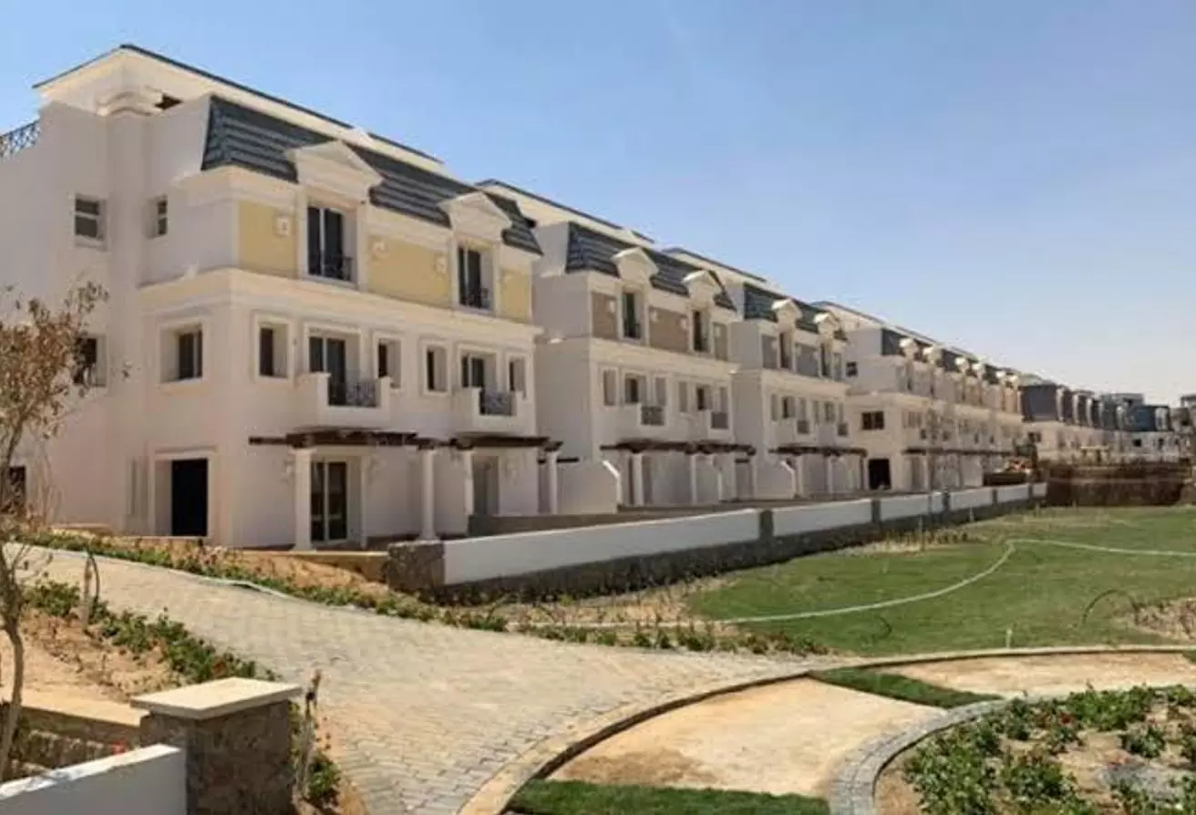 villa 289 m at Chillout park prime location
